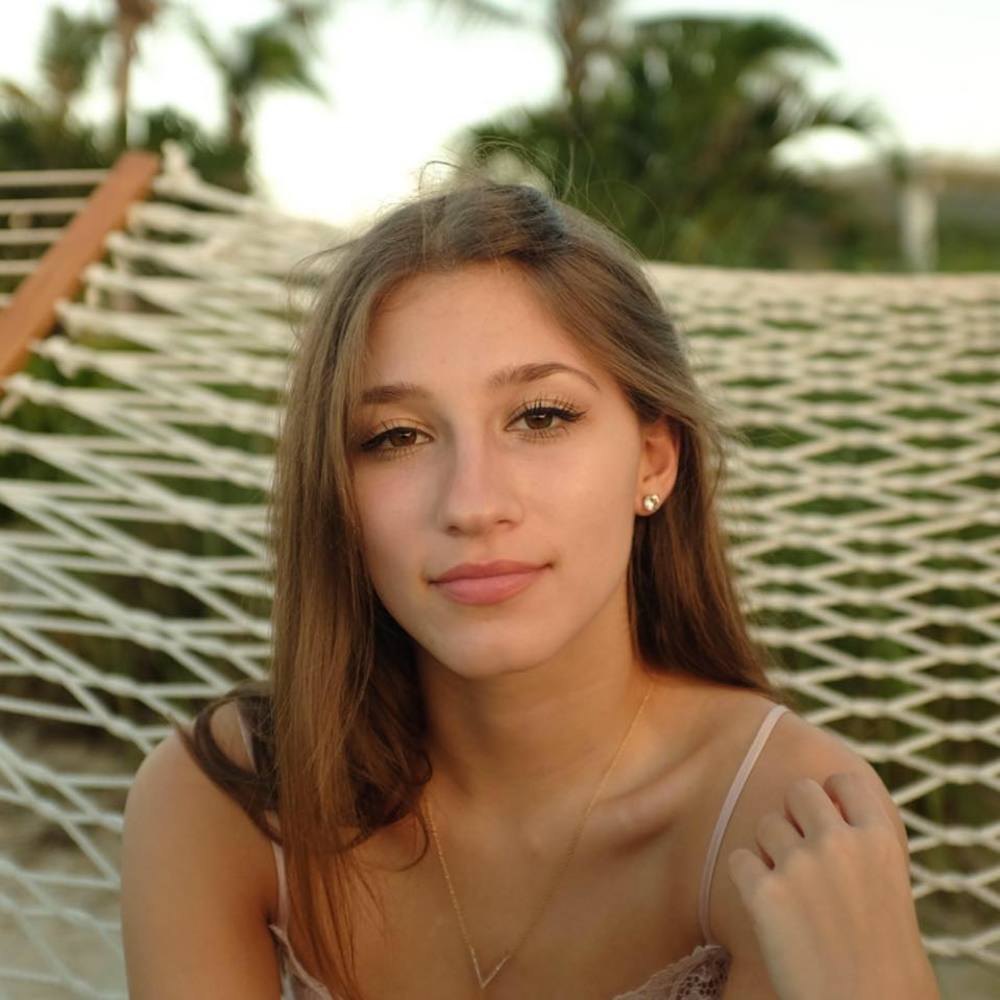 Meet your Posher, Jezebel